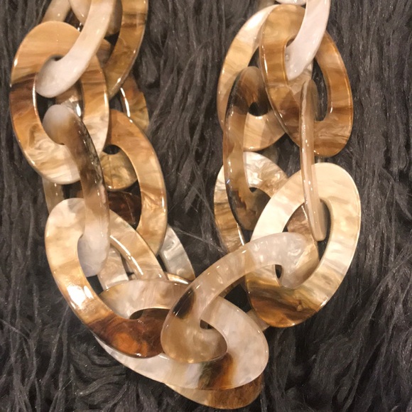 Beige and brown necklace - Picture 3 of 3